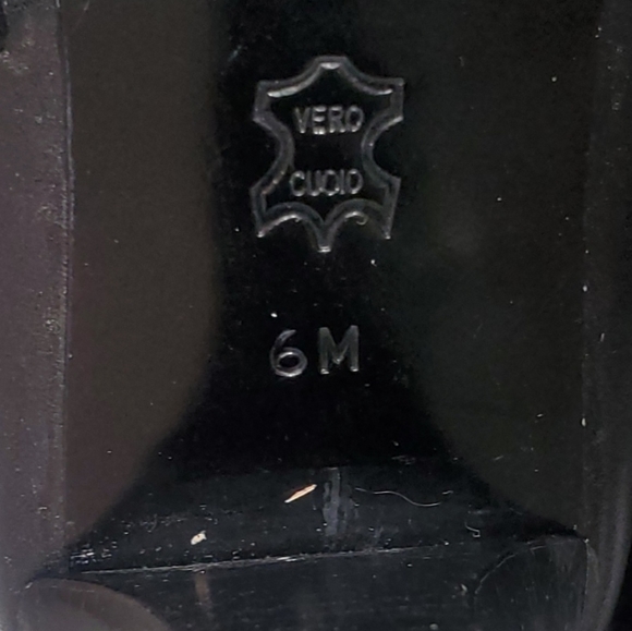 Antonio Melani Bootie/ankle Boots (EUC) - Picture 4 of 14